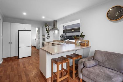 Photo of property in 4 Fitzroy Place, Bishopdale, Christchurch, 8053