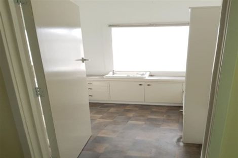 Photo of property in 1/6 Arcadia Crescent, Bayview, Auckland, 0629