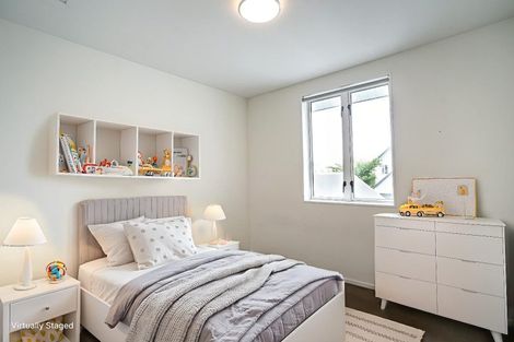 Photo of property in 75 Grove Road, Papakura, 2110