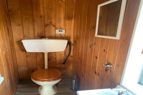 Photo of property in 1665 Matapouri Road, Matapouri, Whangarei, 0173