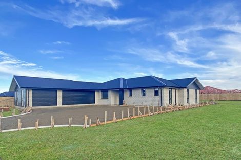 Photo of property in 10 Merino Crescent, Kirwee, 7571
