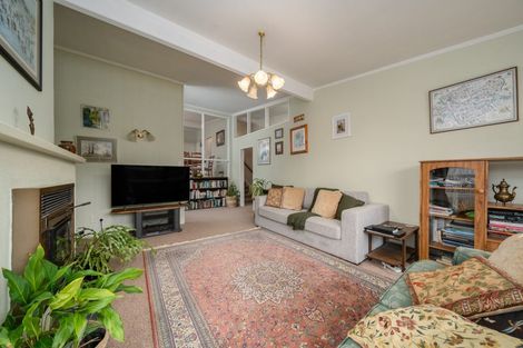 Photo of property in 17 Silverbirch Grove, Churton Park, Wellington, 6037