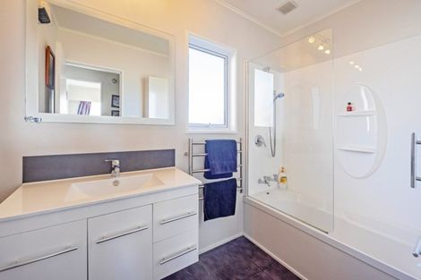 Photo of property in 8 Devon Street, Stoke, Nelson, 7011