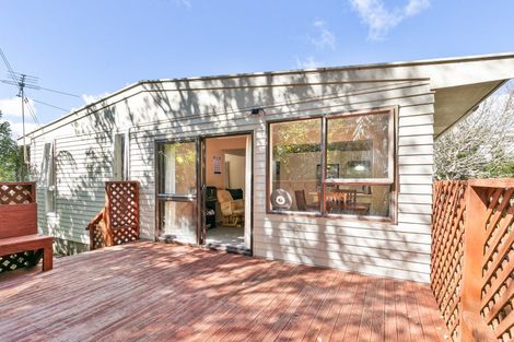 Photo of property in 29 Kahikatea Grove, Paparangi, Wellington, 6037