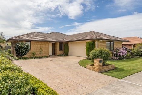 Photo of property in 17 Richard Seddon Drive, Northwood, Christchurch, 8051