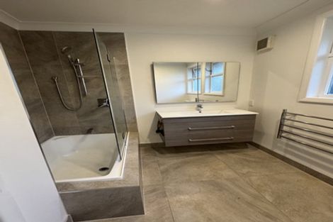 Photo of property in 160b Ridge Road, Howick, Auckland, 2014
