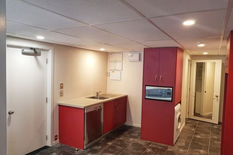 Photo of property in 282 Kilmore Street, Christchurch Central, Christchurch, 8011