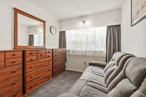 Photo of property in 17 Parkland Crescent, Te Kamo, Whangarei, 0112