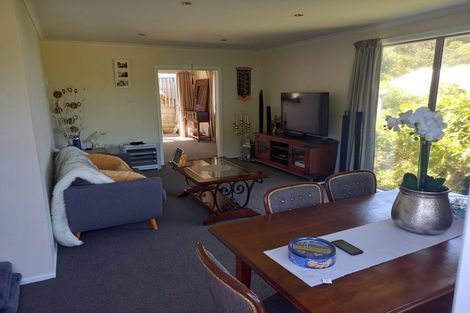 Photo of property in 54d Hungerford Road, Houghton Bay, Wellington, 6023