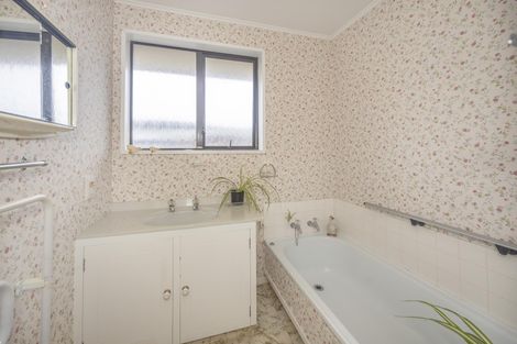 Photo of property in 6a Stuart Street, Holmes Hill, Oamaru, 9401