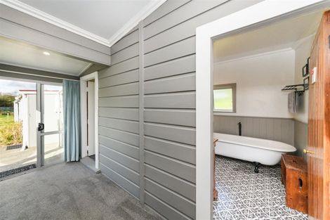 Photo of property in 93 Pukepapa Road, Marton, 4710