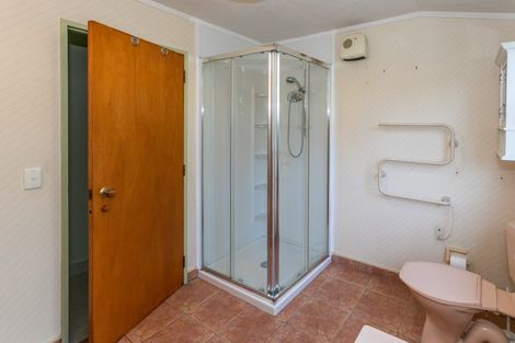 Photo of property in 195 Driving Creek Road, Coromandel, 3506