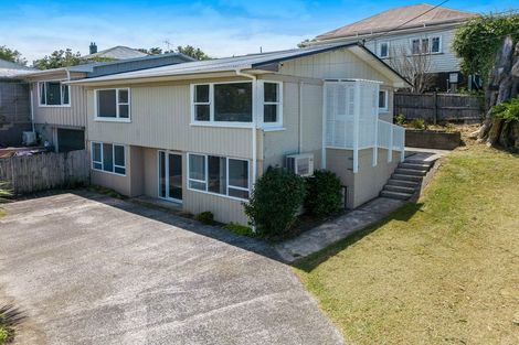 Photo of property in 1/46 Puriri Street, Helensville, 0800