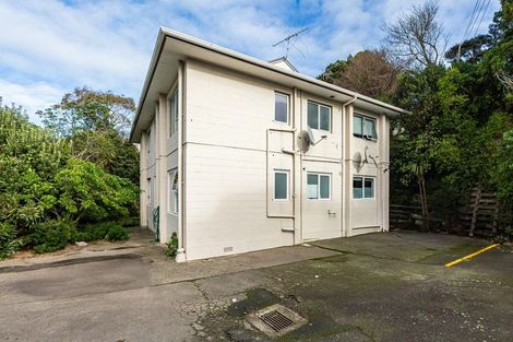 Photo of property in 2/84 Rintoul Street, Newtown, Wellington, 6021