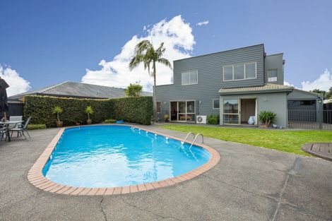 Photo of property in 154 Evans Road, Papamoa Beach, Papamoa, 3118