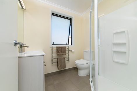Photo of property in 8 Remana Crescent, Huapai, Kumeu, 0810