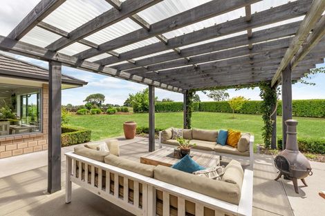 Photo of property in 17 Millbrook Drive, Waiuku, 2683