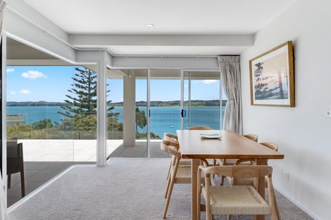Photo of property in 1/121 Pah Road, Cockle Bay, Auckland, 2014