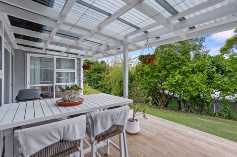 Photo of property in 3 Huruhuru Road, Massey, Auckland, 0614