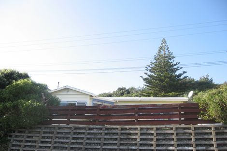 Photo of property in 22 Thornley Street, Titahi Bay, Porirua, 5022