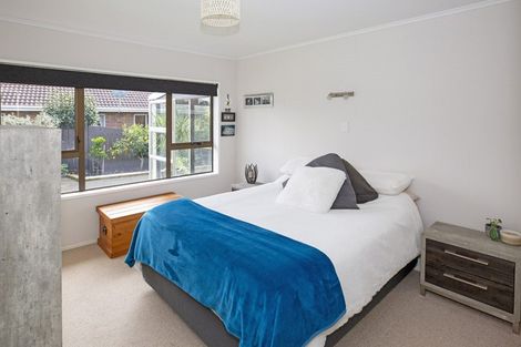 Photo of property in 54 Paterson Avenue West, Pukekohe, 2120