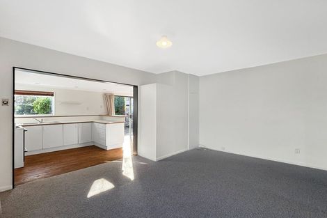 Photo of property in 27 Grassmere Street, Papanui, Christchurch, 8052