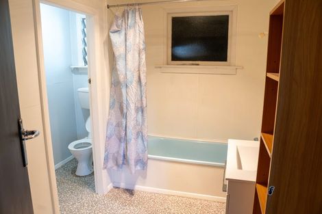 Photo of property in 137 Kaikorai Valley Road, Glenross, Dunedin, 9011