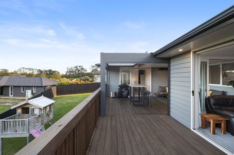 Photo of property in 62 Rapana Drive, Tuakau, 2121