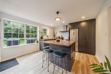 Photo of property in 114 Akatarawa Road, Birchville, Upper Hutt, 5018