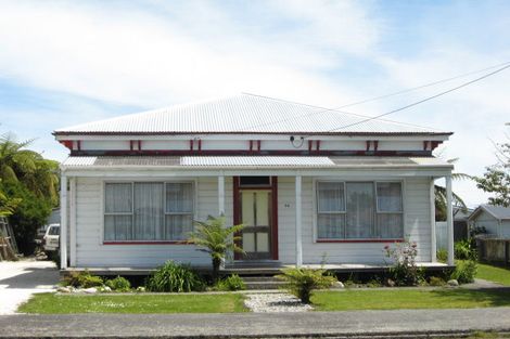 Photo of property in 94 Queen Street, Westport, 7825