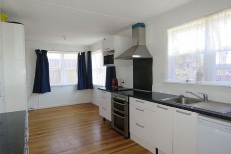 Photo of property in 325 Hazelmere Crescent, Te Awamutu, 3800