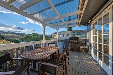 Photo of property in 14 Le Quesne Road, Bay View, Napier, 4104