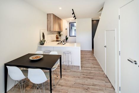 Photo of property in 14 Ara Toutouwai, Karori, Wellington, 6012