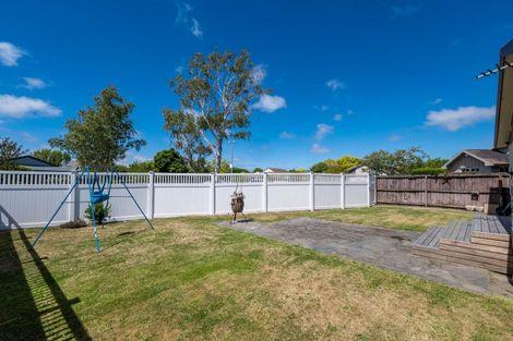 Photo of property in 6 Cam Place, Harewood, Christchurch, 8051