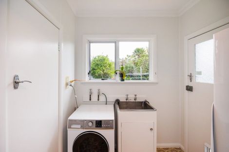 Photo of property in 50 Heretaunga Street, Palmerston North, 4414