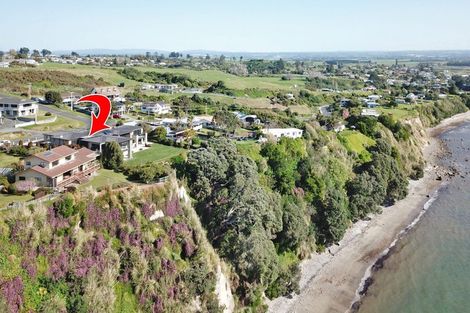 Photo of property in 84 Town Point Road, Maketu, 3189