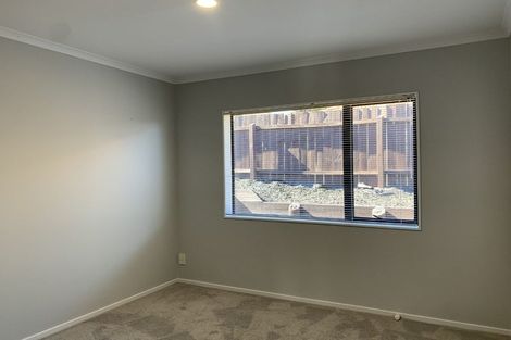 Photo of property in 6 Fleetwood Drive, Henderson, Auckland, 0612