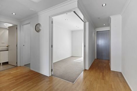 Photo of property in 213/332 Maunganui Road, Mount Maunganui, 3116