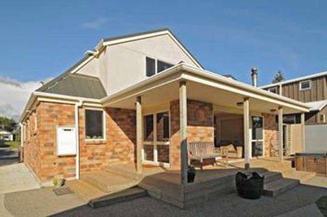 Photo of property in 11 Rodney Avenue, Te Horo Beach, Otaki, 5581