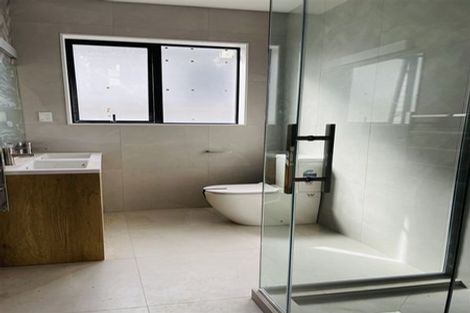 Photo of property in 12 Woven Place, Karaka, 2113