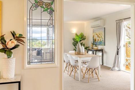 Photo of property in 21 Cherry Blossom Grove, Maungaraki, Lower Hutt, 5010