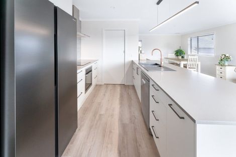 Photo of property in 66 Katania Heights, Brightwater, 7022