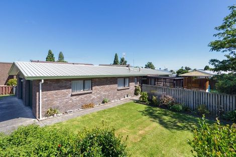 Photo of property in 8 Oak Place, Whakatane, 3120