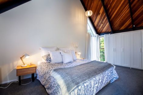 Photo of property in 10 Hood Place, Spotswood, New Plymouth, 4310