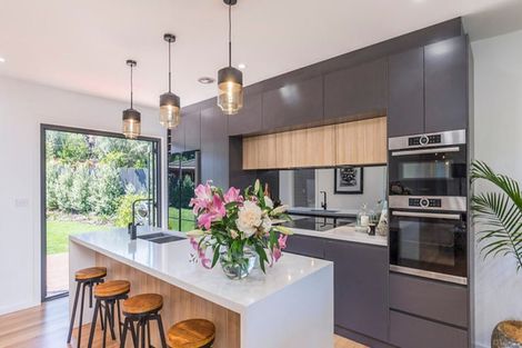 Photo of property in 10 Cape Vista Crescent, Pukekohe, 2120
