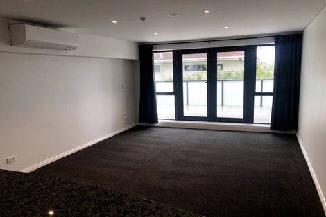 Photo of property in 3/8 Rugby Road, Birkenhead, Auckland, 0626