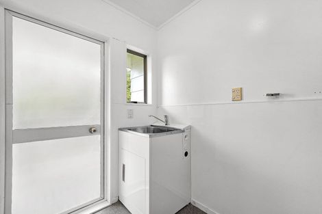 Photo of property in 6b Thebes Street, Pomare, Rotorua, 3015