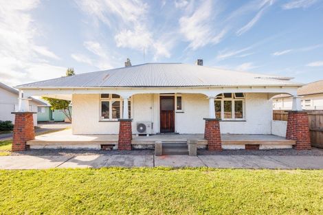 Photo of property in 972 Tremaine Avenue, Roslyn, Palmerston North, 4414