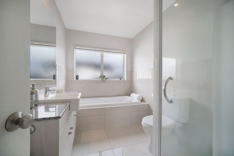 Photo of property in 41 Malahide Drive, Flat Bush, Auckland, 2019