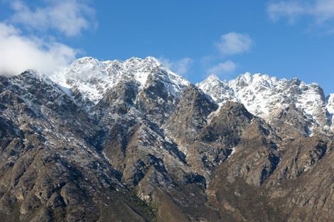 Photo of property in 42 Orford Drive, Jacks Point, Queenstown, 9371